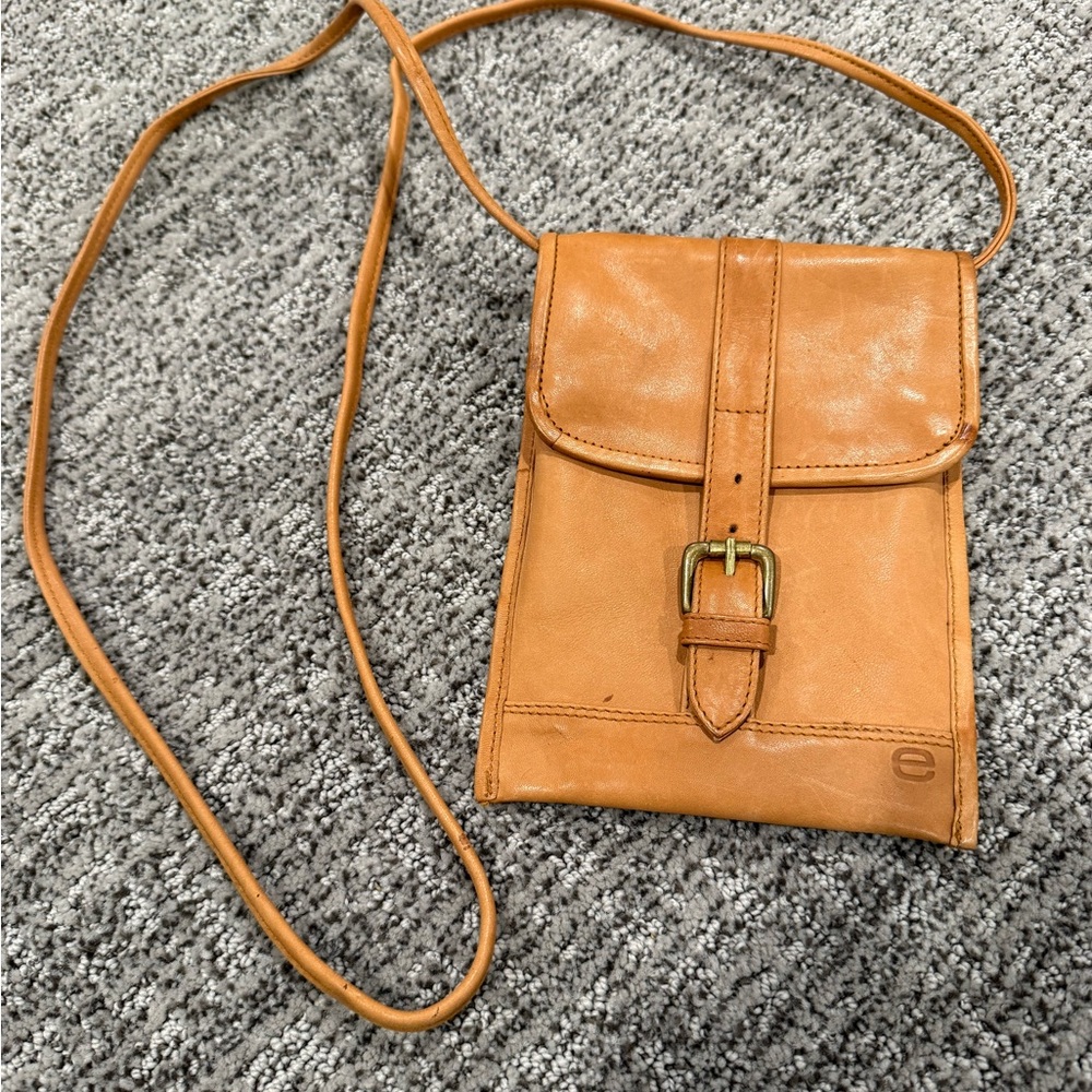 Ellington leather Tan Crossbody Bag